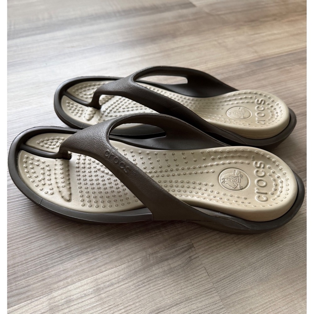 Crocs Athens Flip Flops Mens 11 Brown Khaki Tan Comfort Sandals 10003